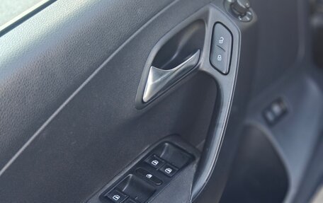 Volkswagen Polo VI (EU Market), 2012 год, 670 000 рублей, 11 фотография
