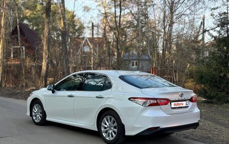 Toyota Camry, 2019 год, 3 010 000 рублей, 5 фотография