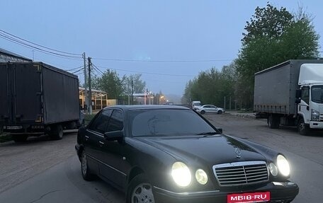 Mercedes-Benz E-Класс, 1997 год, 165 000 рублей, 1 фотография