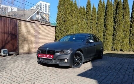 BMW 3 серия, 2015 год, 1 990 000 рублей, 6 фотография