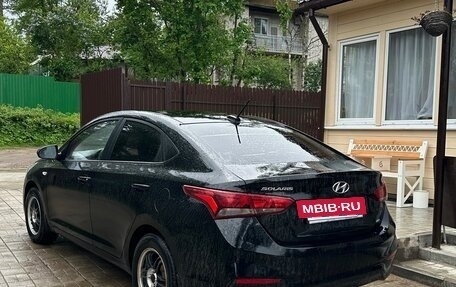 Hyundai Solaris II рестайлинг, 2018 год, 1 000 000 рублей, 5 фотография