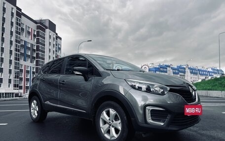Renault Kaptur I рестайлинг, 2019 год, 1 400 000 рублей, 2 фотография