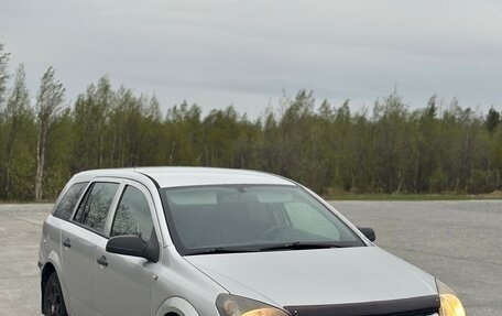 Opel Astra H, 2006 год, 270 000 рублей, 2 фотография