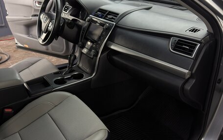 Toyota Camry, 2015 год, 1 970 000 рублей, 13 фотография