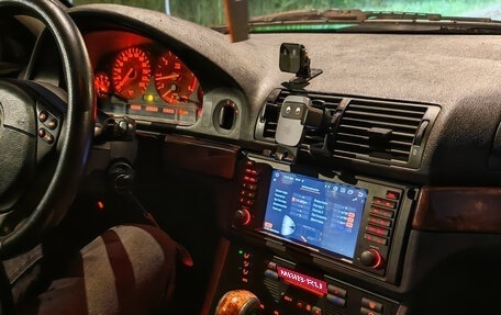 BMW 5 серия, 2000 год, 600 000 рублей, 13 фотография