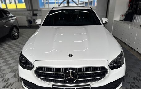 Mercedes-Benz E-Класс, 2021 год, 5 650 000 рублей, 2 фотография