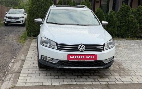Volkswagen Passat B7, 2012 год, 1 600 000 рублей, 4 фотография