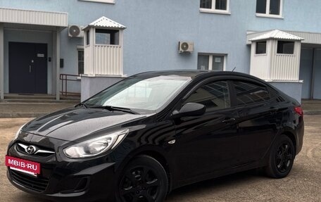 Hyundai Solaris II рестайлинг, 2014 год, 750 000 рублей, 4 фотография