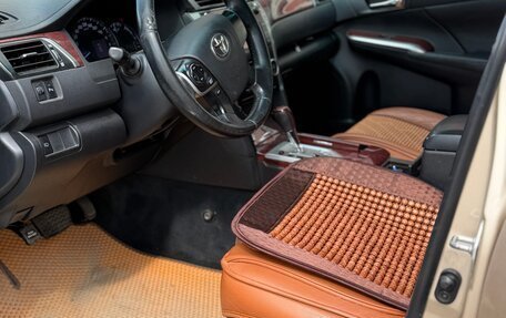 Toyota Camry, 2012 год, 1 200 000 рублей, 13 фотография