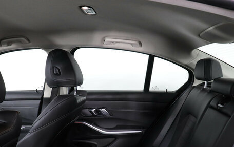 BMW 3 серия, 2020 год, 3 870 000 рублей, 14 фотография