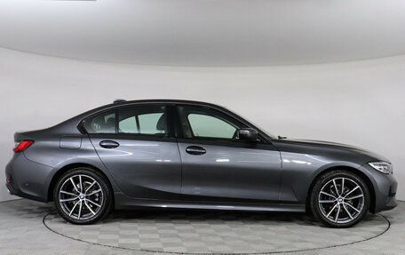 BMW 3 серия, 2020 год, 3 870 000 рублей, 6 фотография