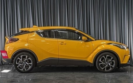 Toyota C-HR I рестайлинг, 2018 год, 1 949 000 рублей, 1 фотография