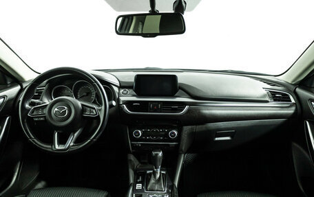 Mazda 6, 2018 год, 1 779 700 рублей, 14 фотография