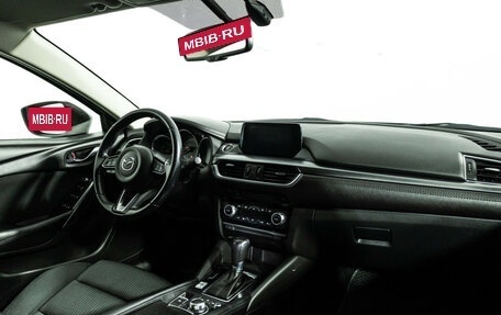 Mazda 6, 2018 год, 1 779 700 рублей, 10 фотография