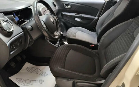 Renault Kaptur I рестайлинг, 2019 год, 1 200 000 рублей, 8 фотография