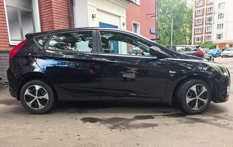Hyundai Solaris II рестайлинг, 2015 год, 750 000 рублей, 4 фотография
