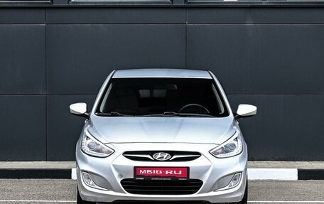 Hyundai Solaris II рестайлинг, 2013 год, 849 000 рублей, 3 фотография