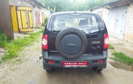 Chevrolet Niva I рестайлинг, 2014 год, 590 000 рублей, 5 фотография