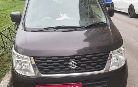 Suzuki Wagon R V, 2016 год, 680 000 рублей, 1 фотография