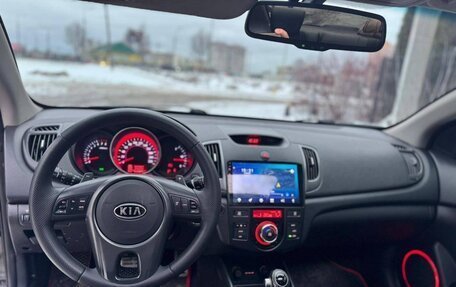 KIA Cerato III, 2010 год, 800 000 рублей, 2 фотография