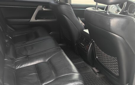 Toyota Land Cruiser 200, 2011 год, 3 050 000 рублей, 13 фотография