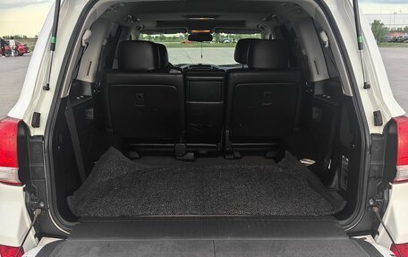 Toyota Land Cruiser 200, 2011 год, 3 050 000 рублей, 14 фотография