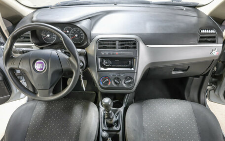 Fiat Punto III Punto Evo рестайлинг, 2007 год, 198 000 рублей, 14 фотография