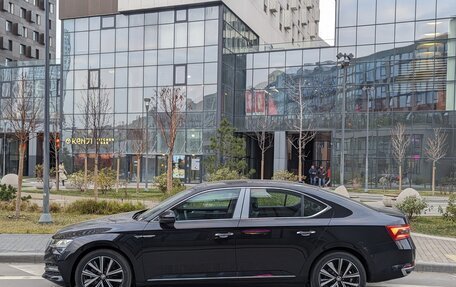 Skoda Superb III рестайлинг, 2026 год, 2 610 000 рублей, 3 фотография