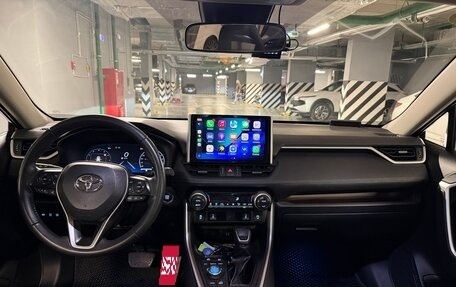 Toyota RAV4, 2023 год, 3 900 000 рублей, 7 фотография
