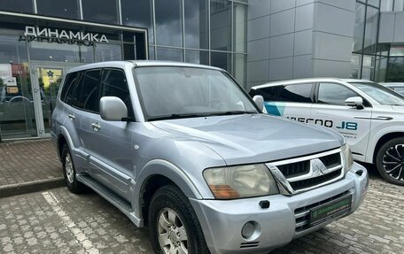 Mitsubishi Pajero III рестайлинг, 2004 год, 840 000 рублей, 3 фотография