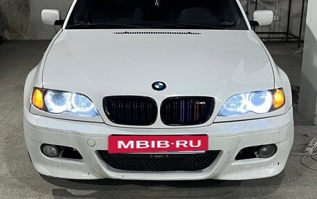 BMW 3 серия, 2003 год, 590 000 рублей, 15 фотография