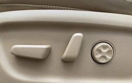 KIA Carnival III, 2017 год, 2 359 000 рублей, 14 фотография