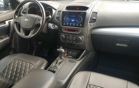 KIA Sorento II рестайлинг, 2015 год, 1 995 000 рублей, 6 фотография