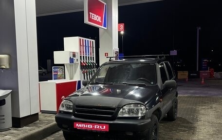 Chevrolet Niva I рестайлинг, 2006 год, 245 000 рублей, 3 фотография