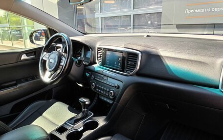 KIA Sportage IV рестайлинг, 2019 год, 2 369 000 рублей, 9 фотография