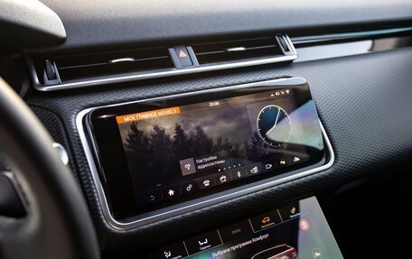 Land Rover Range Rover Velar I, 2017 год, 3 950 000 рублей, 12 фотография