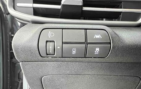 Hyundai Elantra, 2023 год, 1 550 000 рублей, 13 фотография