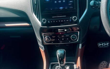Subaru Forester, 2018 год, 2 350 000 рублей, 7 фотография