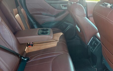Subaru Forester, 2018 год, 2 350 000 рублей, 9 фотография