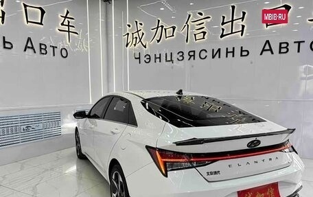 Hyundai Elantra, 2023 год, 1 550 000 рублей, 3 фотография