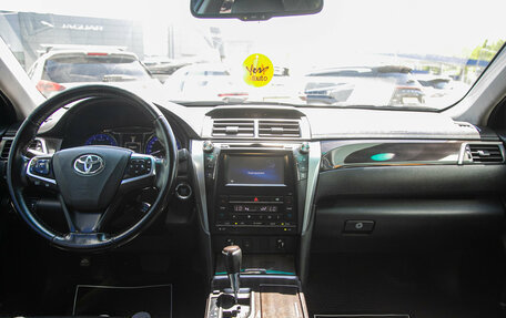 Toyota Camry, 2015 год, 1 398 000 рублей, 20 фотография