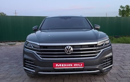 Volkswagen Touareg III, 2020 год, 6 000 000 рублей, 9 фотография