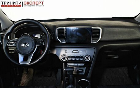 KIA Sportage IV рестайлинг, 2020 год, 2 397 000 рублей, 11 фотография
