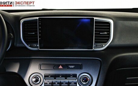 KIA Sportage IV рестайлинг, 2020 год, 2 397 000 рублей, 13 фотография