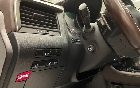 Lexus RX IV рестайлинг, 2020 год, 5 550 000 рублей, 14 фотография