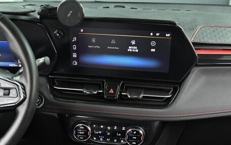 Chevrolet TrailBlazer, 2024 год, 2 220 000 рублей, 14 фотография