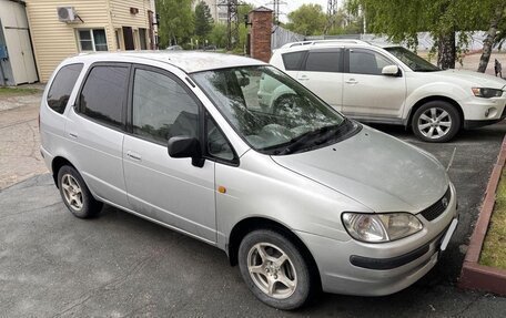 Toyota Corolla Spacio II, 1997 год, 450 000 рублей, 6 фотография