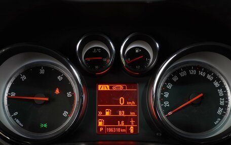 Opel Zafira C рестайлинг, 2014 год, 1 219 000 рублей, 24 фотография