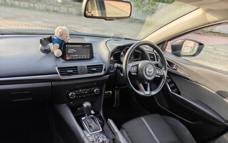 Mazda Axela, 2016 год, 1 460 000 рублей, 33 фотография