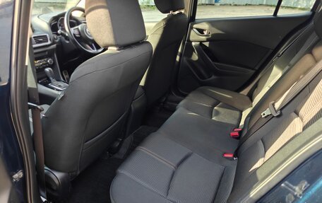 Mazda Axela, 2016 год, 1 460 000 рублей, 32 фотография